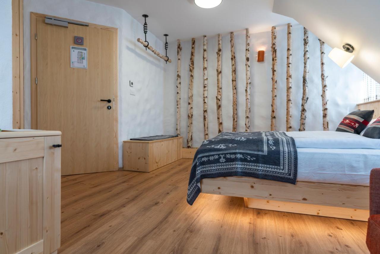 Guesthouse & Camping Danica Bohinj Bagian luar foto